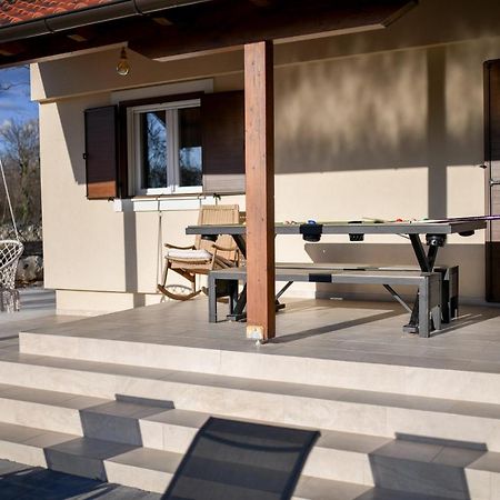 Zen Promona Villa Puljane Buitenkant foto
