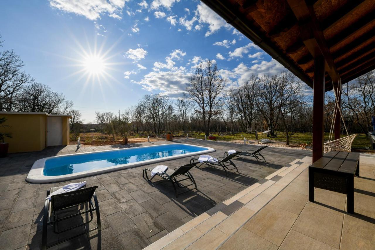 Zen Promona Villa Puljane Buitenkant foto