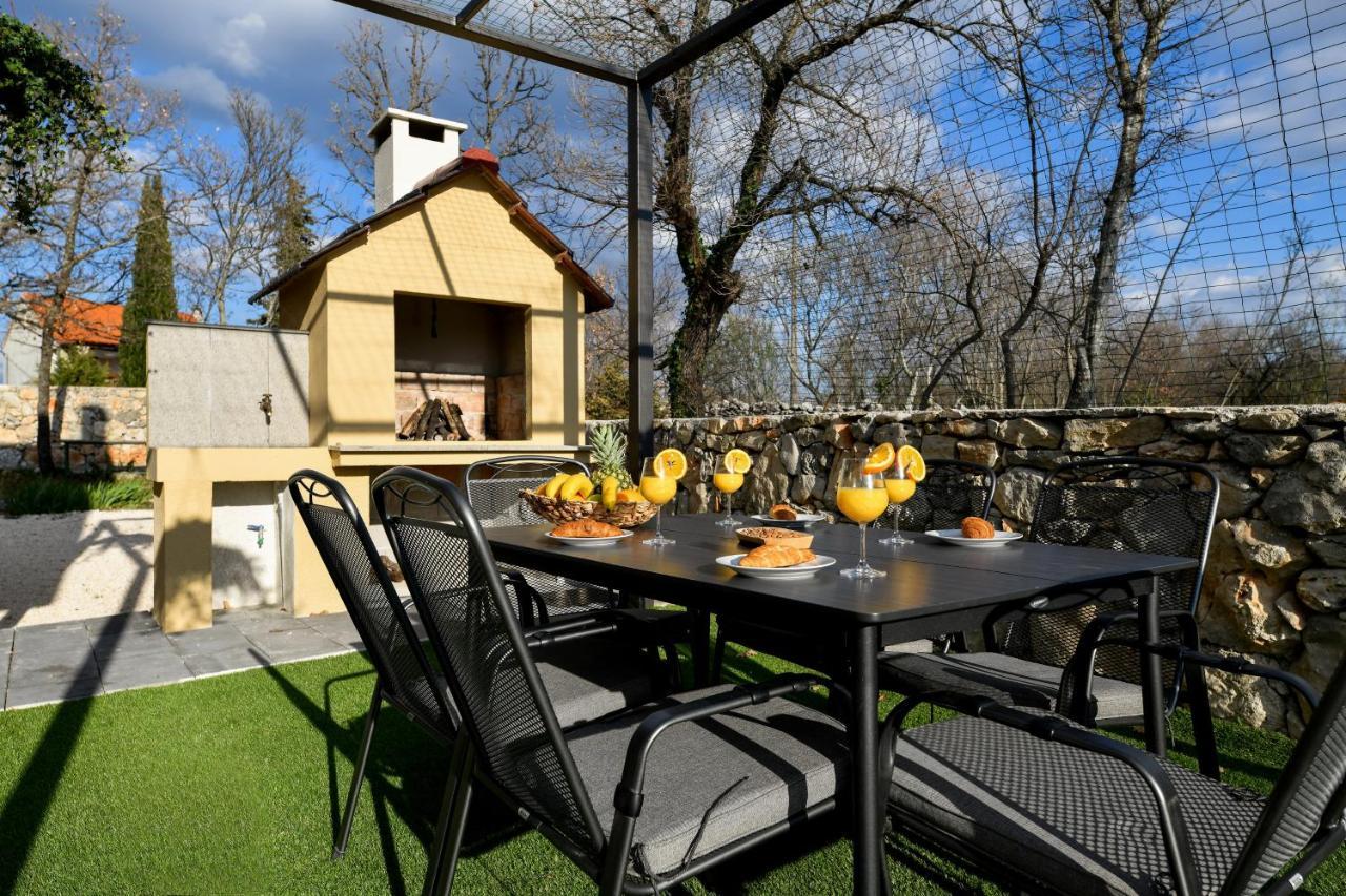Zen Promona Villa Puljane Buitenkant foto