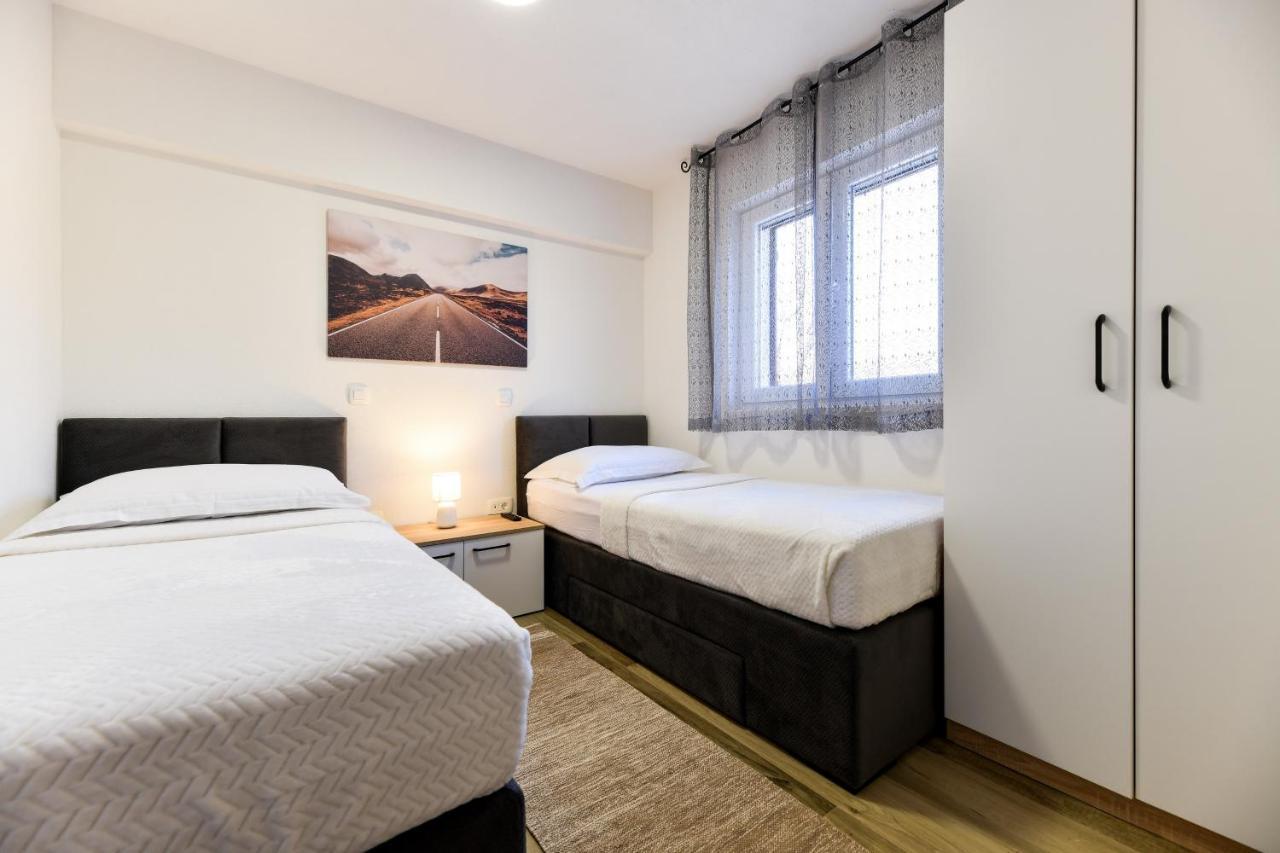 Zen Promona Villa Puljane Buitenkant foto